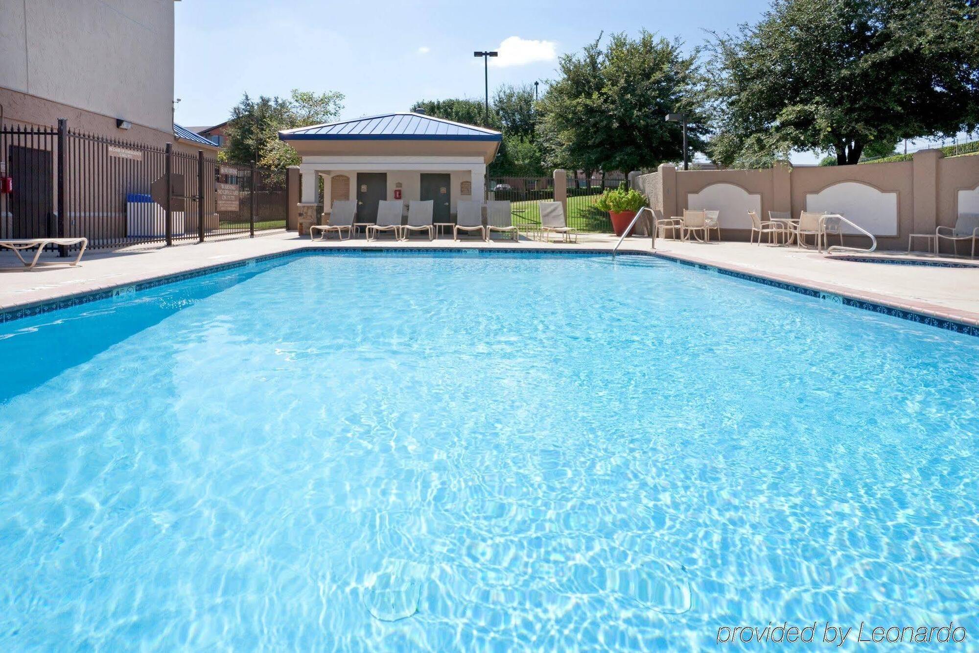 Holiday Inn Express Hotel And Suites Fort Worth/I-20 Exterior foto